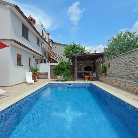 Kascuni شقة بولا