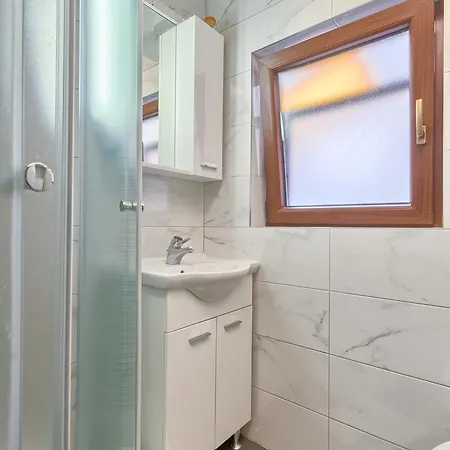 Kascuni Apartment Pula
