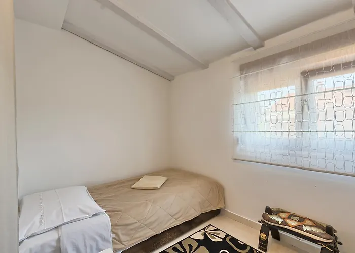 Apartament Kascuni *