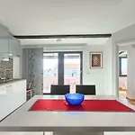 Kascuni דירה *